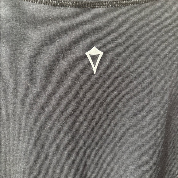 Ivivva Black Long Sleeve T-Shirt with Patterned Sleeves - Picture 6 of 8